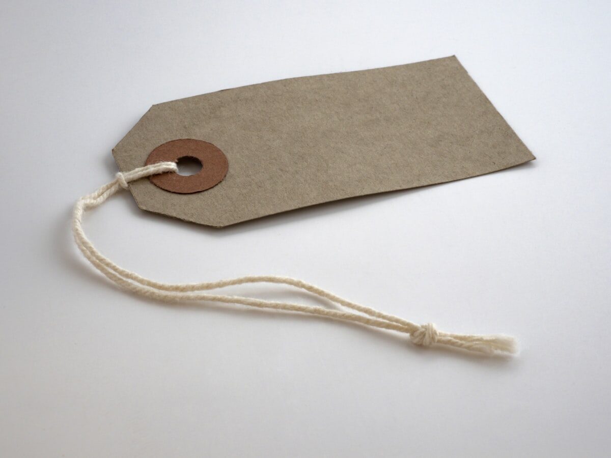Custom kraft hang tag with a cotton string